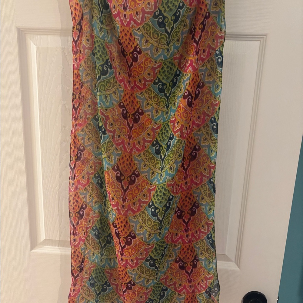 💕 Colorful Patterned Scarf 💕 - Picture 5 of 6